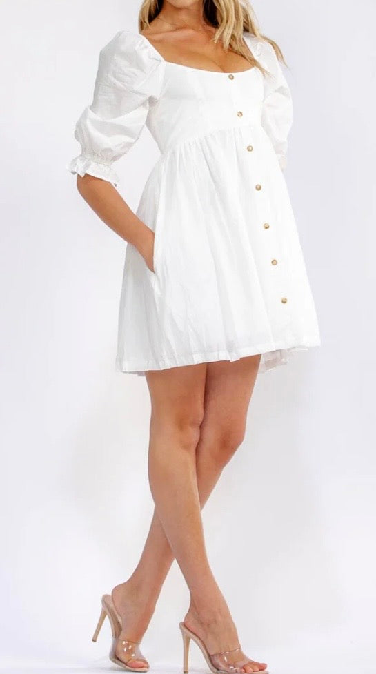WOMEN'S 3/4 SLEEVES SQUARE NECK FRONT
POCKETS TUNIC
DETAILED MINI DRESS