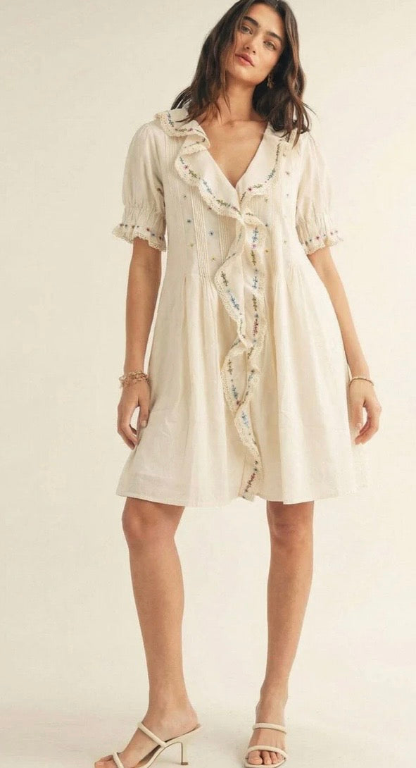 JUST ME WOMEN'S
SHORT SLEEVE BUTTON UP FRONT POCKETS
EMBROIDERY FLORAL
MINI DRESS