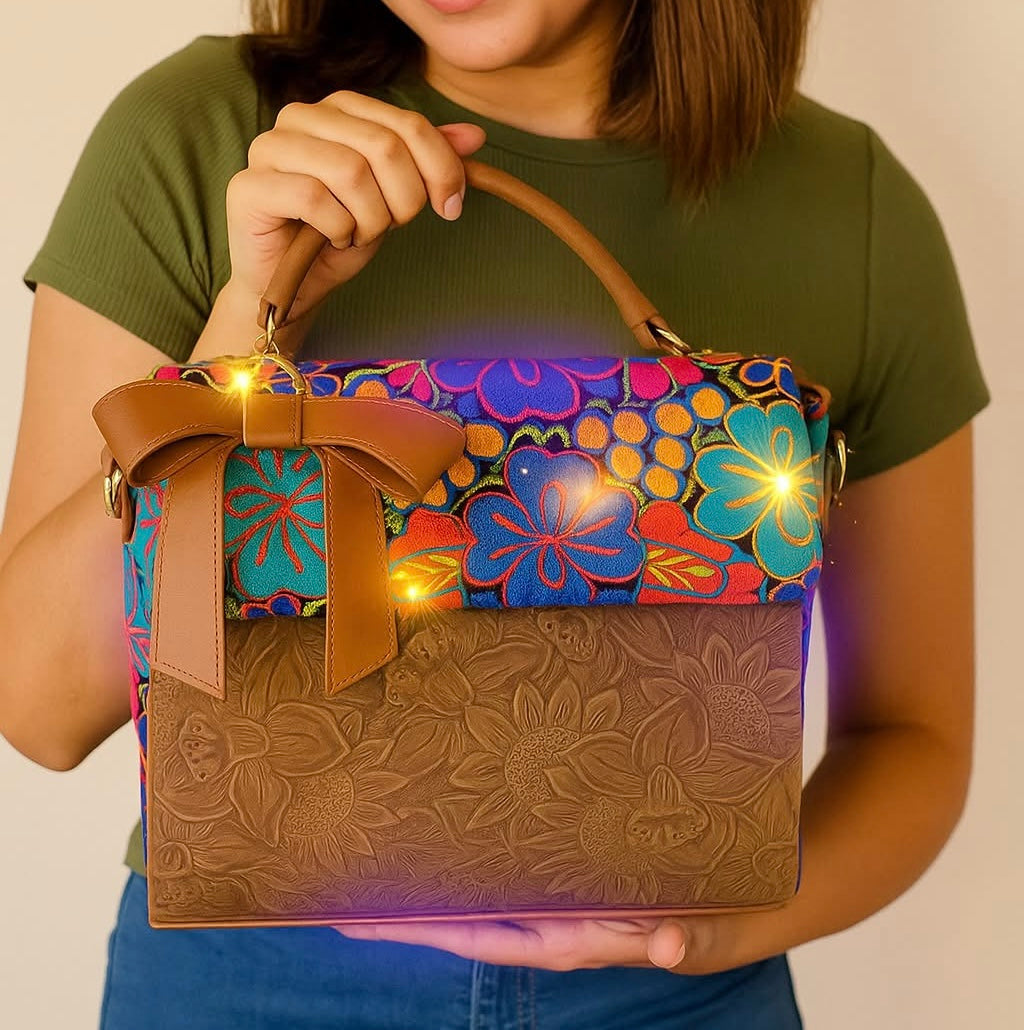 Brown Chapaneca Leather Handbag