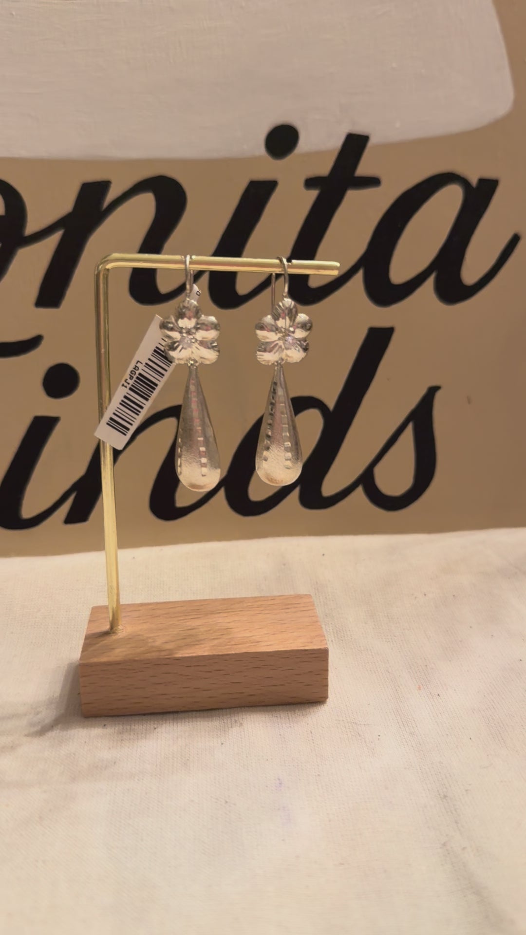 Flor Jerezana Tear Earrings